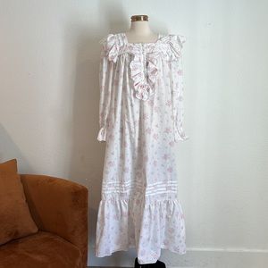 VINTAGE Gilligan O’Malley | Floral Ruffle Mumu Nightgown